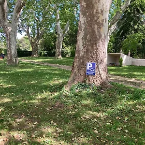 Mas 9 Romanin - Mas Provencal Familial , Saint-Remy-de-Provence France